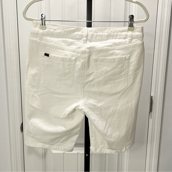 Sofia Vegara Shorts Denim White Bermuda Size 8 Five Pocket Stretch - Picture 3 of 11